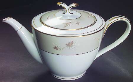 Grenoble Teapot & Lid