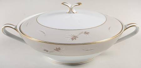 Grenoble Round Covered Vegetable