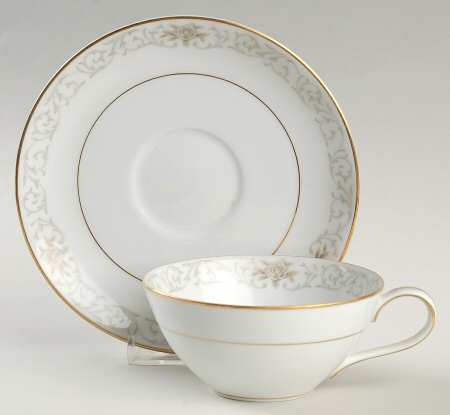 Grenada Flat Cup & Saucer Set