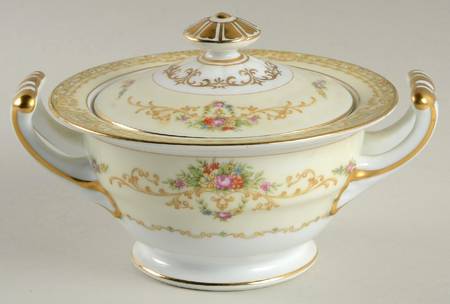 Grenadier Sugar Bowl & Lid