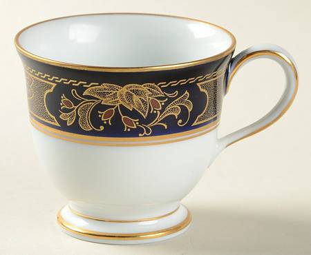 Grenoble Footed Demitasse Cup