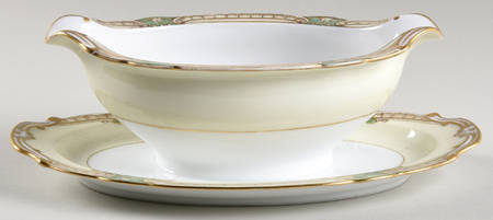 Grenwold Gravy Boat with Attached Underplate