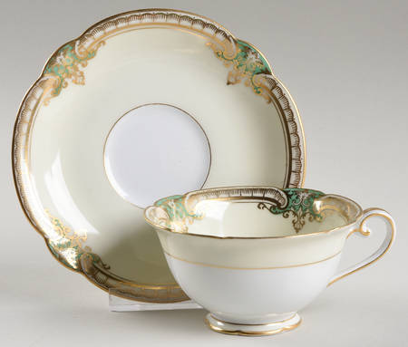 Grenwold Footed Cup & Saucer Set