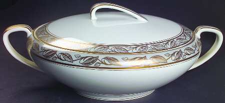 Greta Round Covered Vegetable