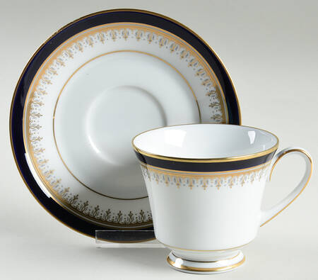 Grand Monarch Footed Cup & Saucer Set