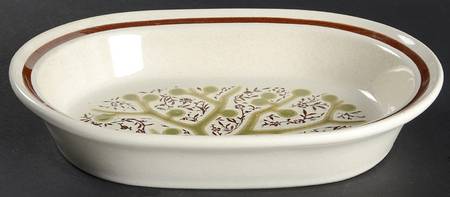 Green Tree 9" Oval Vegetable Bowl