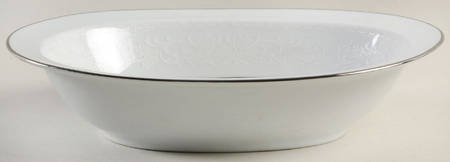 Guenevere 10" Oval Vegetable Bowl