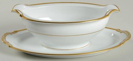 Gwendolyn Gravy Boat with Attached Underplate