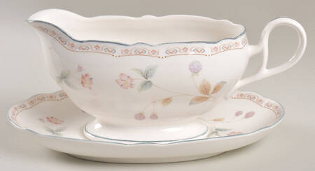 Harris Grove Gravy Boat & Underplate/Relish