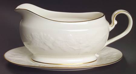 Halls of Ivy (Gold Trim) Gravy Boat & Underplate (Relish/Butter)