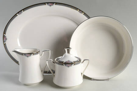 Halifax 5 Piece Hostess Set