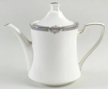 Halifax Teapot & Lid