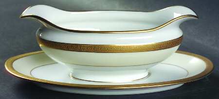 Halcyon Gravy Boat with Attached Underplate