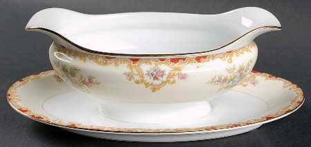 Hampton Gravy Boat with Attached Underplate