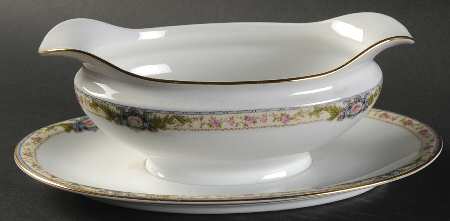Hanover Gravy Boat with Attached Underplate