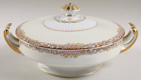 Harmony Round Covered Vegetable