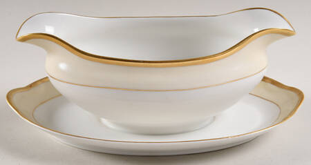 Hartford Gravy Boat with Attached Underplate