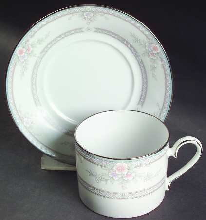 Hartley Flat Cup & Saucer Set