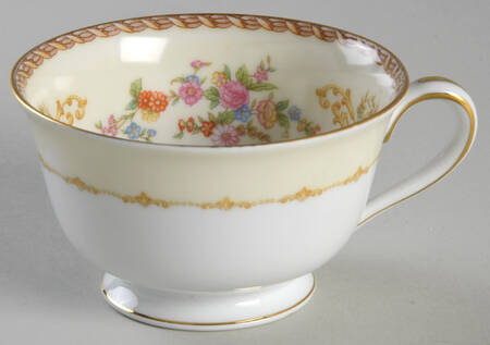 Hartsen Footed Cup