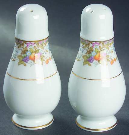 Harvesting Salt & Pepper Set