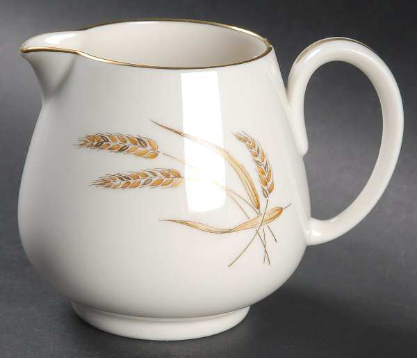 Harveston Creamer
