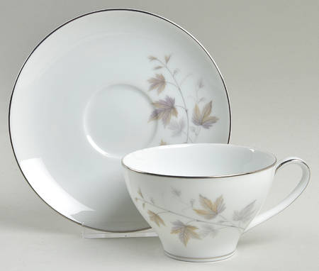 Harwood Flat Cup & Saucer Set