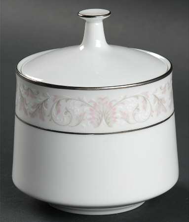 Harwyn Sugar Bowl & Lid