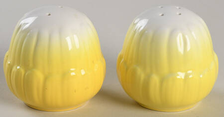 Harvest Time Salt & Pepper Set