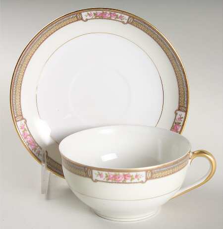 Haverford Flat Cup & Saucer Set