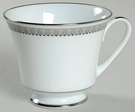 Heirloom Footed Cup