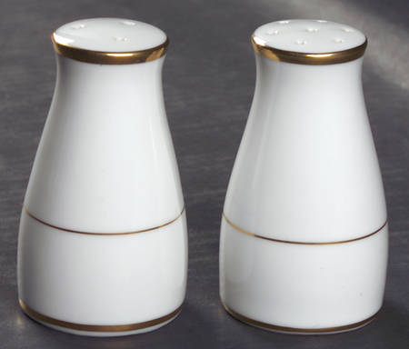 Heritage Salt & Pepper Set