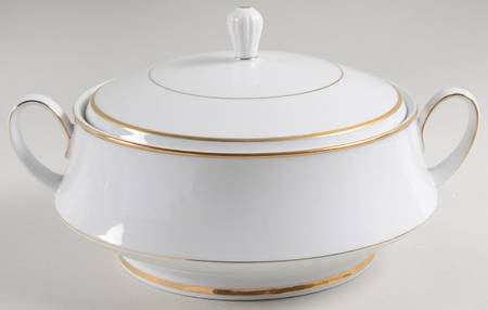 Heritage Round Covered Vegetable