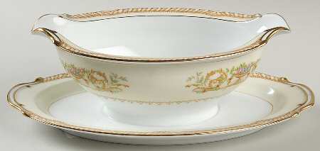Hermosa Gravy Boat with Attached Underplate