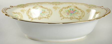 Hertha 10" Oval Vegetable Bowl
