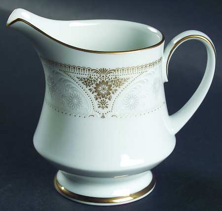 Highclere Creamer
