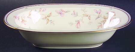 Highland Park 10" Oval Vegetable Bowl
