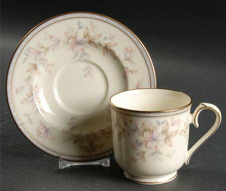 Highland Park Footed Cup & Saucer Set