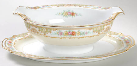 Hobbema Gravy Boat with Attached Underplate