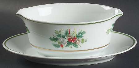 Holly Gravy Boat with Attached Underplate