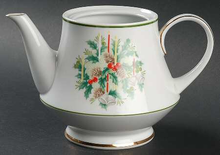 Holly Teapot No Lid