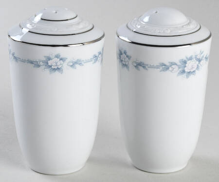 Holloway Salt & Pepper Set