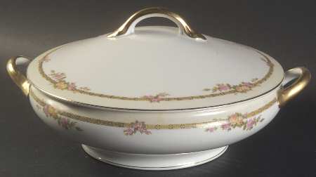 Hollywood Round Covered Vegetable