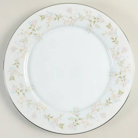 Holbrook (Platinum) by Noritake