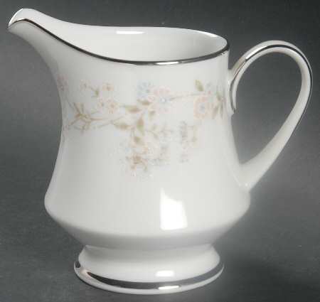 Holbrook (Platinum) Creamer