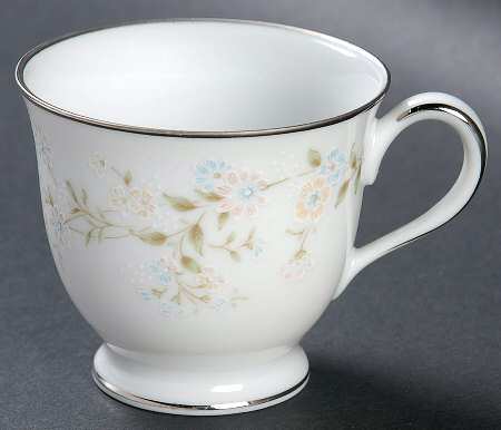 Holbrook (Platinum) Footed Demitasse Cup