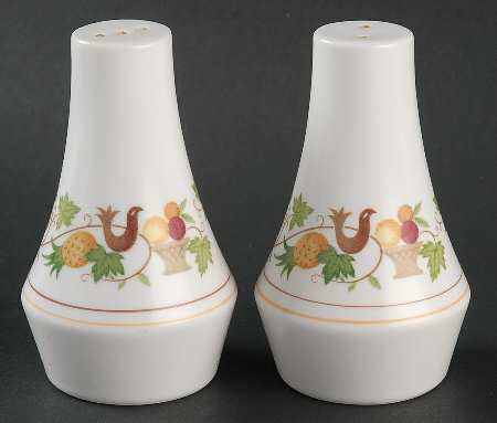 Homecoming Salt & Pepper Set
