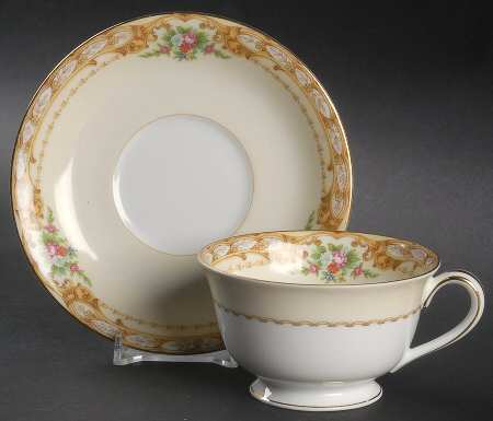 Homeric Footed Cup & Saucer Set