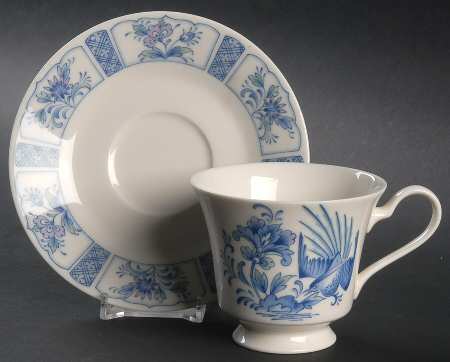 Ho Oh Footed Cup & Saucer Set