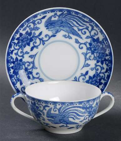 Howo Flat Bouillon Cup & Saucer