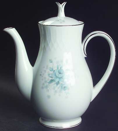 Hyannis Coffee Pot & Lid